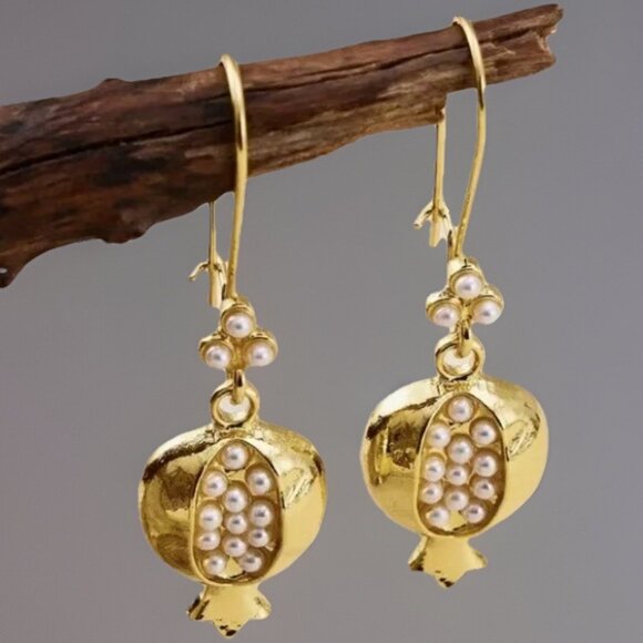 NEW Anthropologie 14K Gold Dipped Pomegranate Pearl Drop Earrings - Picture 1 of 5